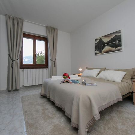 Appartamento Sonenga Panoramic Terrace Menaggio Esterno foto